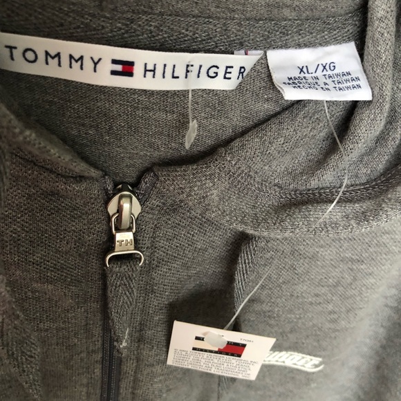 Tommy Hilfiger gray Sweater - Picture 5 of 5